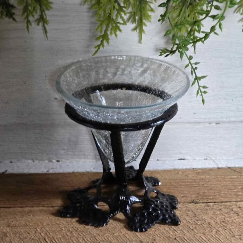 Black Metal Grape Leaf Crackle Glass Candle Holder - Picture 4 of 10